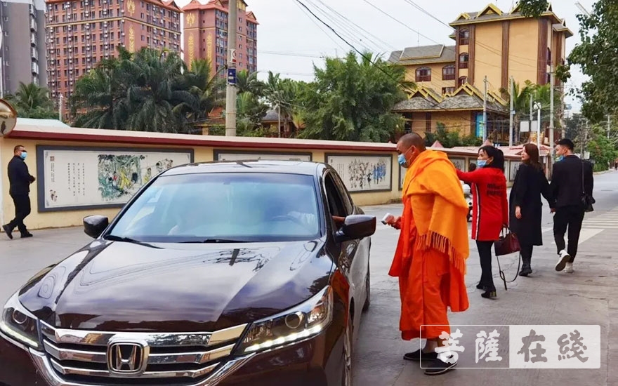 疫情-西双版纳总佛寺扎实做好2021年元旦期间疫情防疫工作