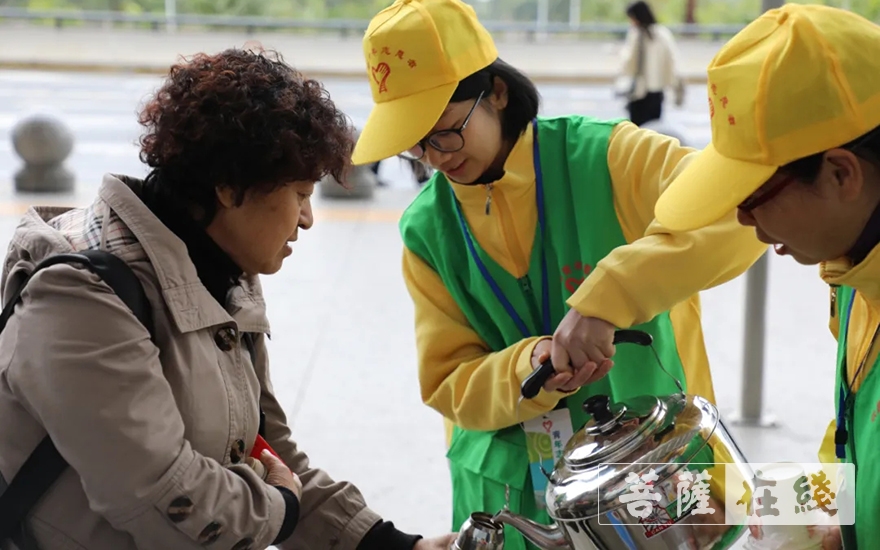 南普陀寺-历经十二载初心不改，再上征程共筑爱心城——南普陀义工服务社举行年终总结会