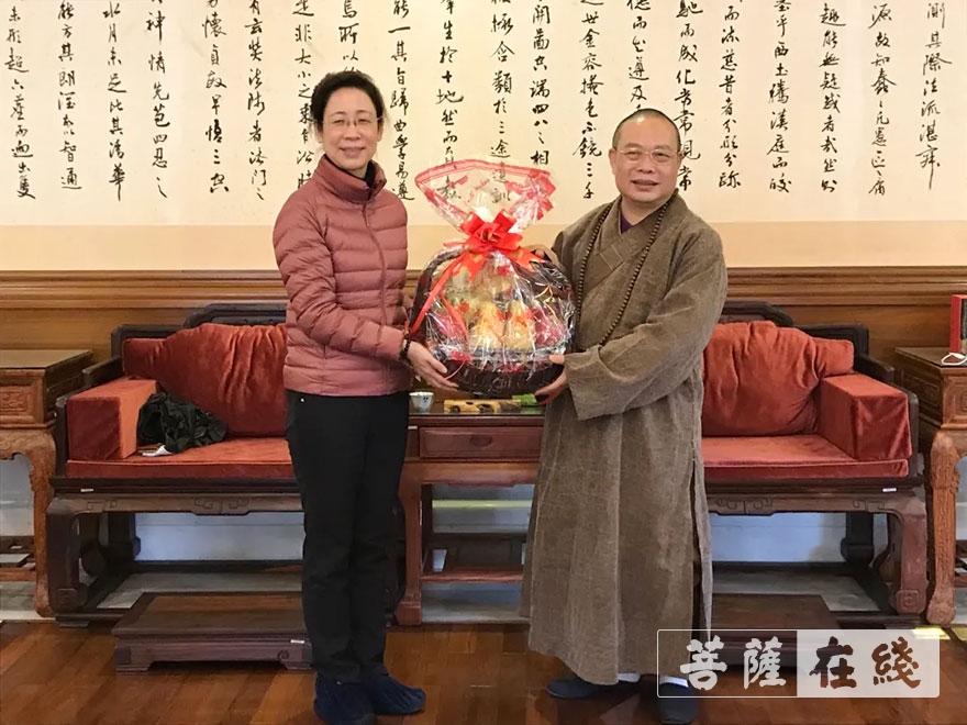 佛教-广州市人大常委在大佛寺举行佛教界新春团拜会