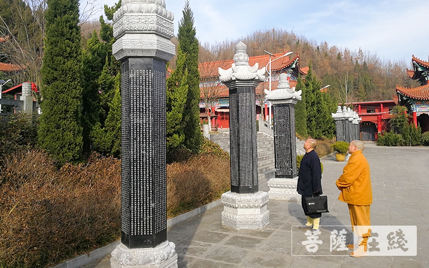 佛教-陕西省佛教协会副会长续学法师赴天灯禅寺走访慰问