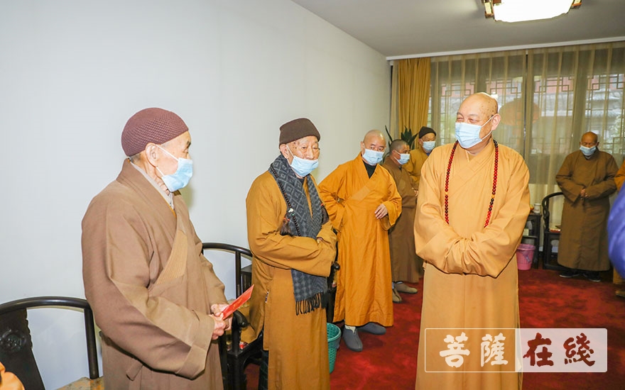 佛教-道慈大和尚一行走访佛教颐养堂和普陀山敬老院