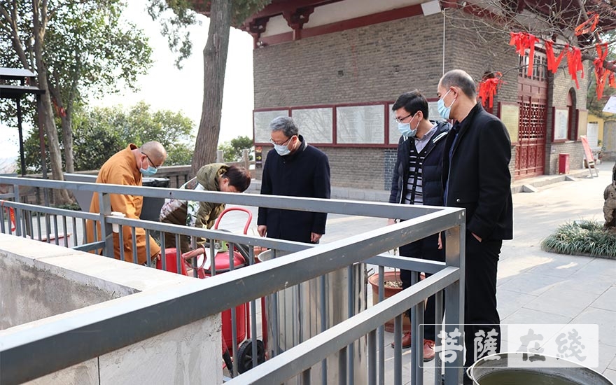 云龙湖-云龙湖风景名胜区管理委员会一行调研兴化寺防疫消防工作