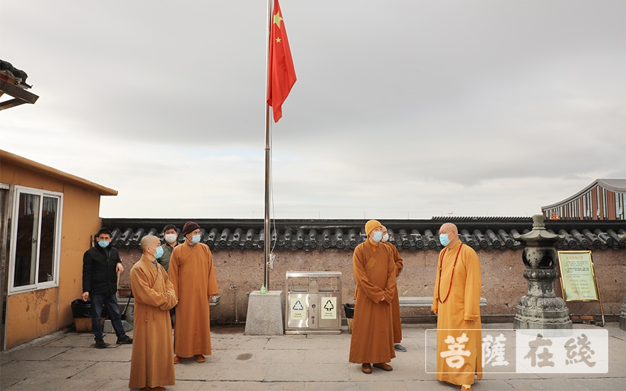 普陀山-道慈大和尚一行赴普陀山各寺院检查疫情防控及安全工作