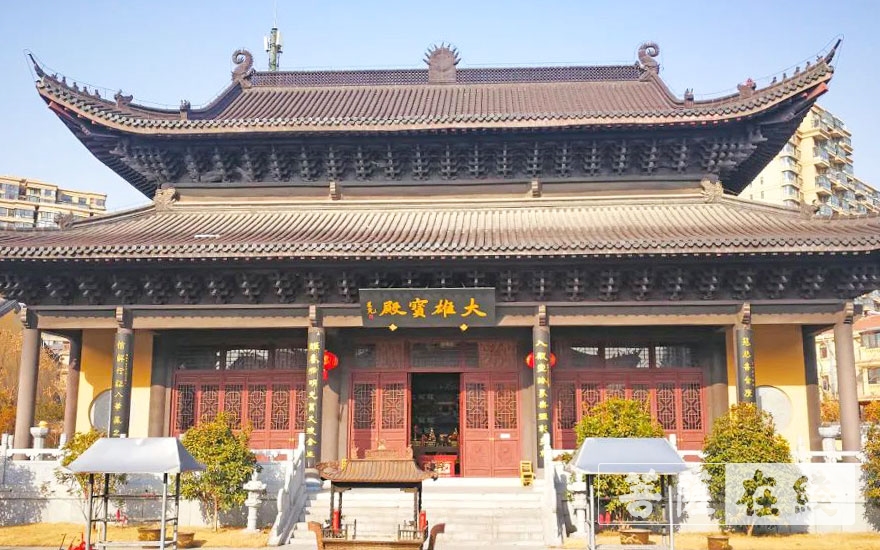 青龙寺-淮安市清江浦区委常委施勇一行赴青龙寺开展疫情防控和安全生产检查工作
