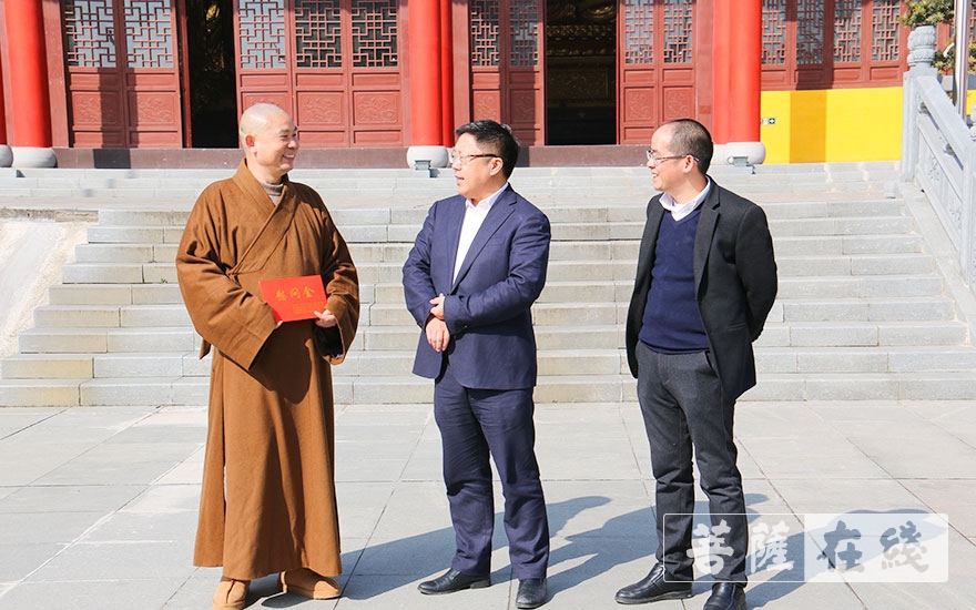 佛教-常州市金坛区委常委、统战部部长刘明江一行赴弥陀寺慰问调研