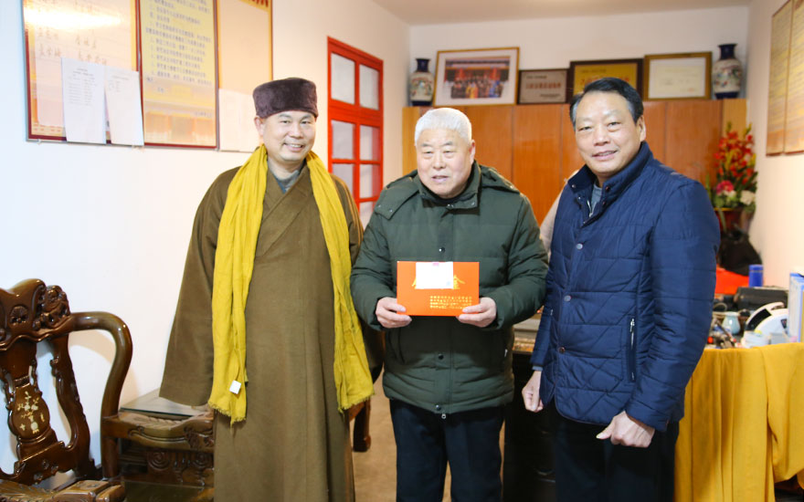 佛教-常州市金坛区佛教协会开展春节慰问活动