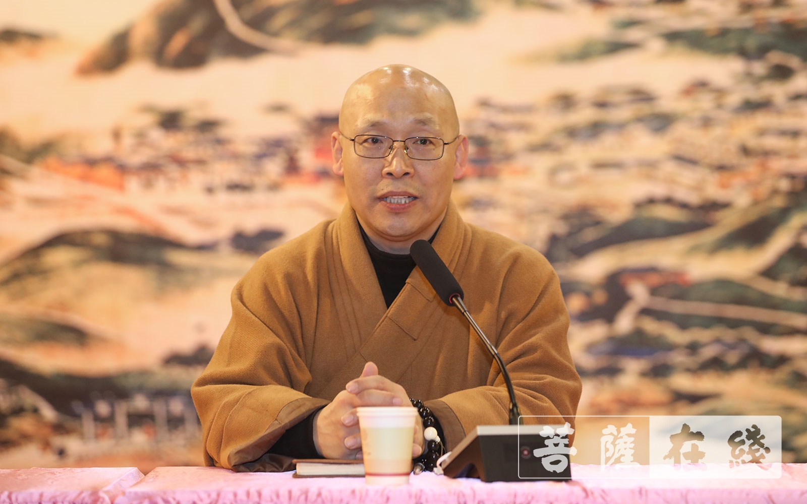普陀山-普陀山普济禅寺召开春节假期疫情防控和安全工作会议
