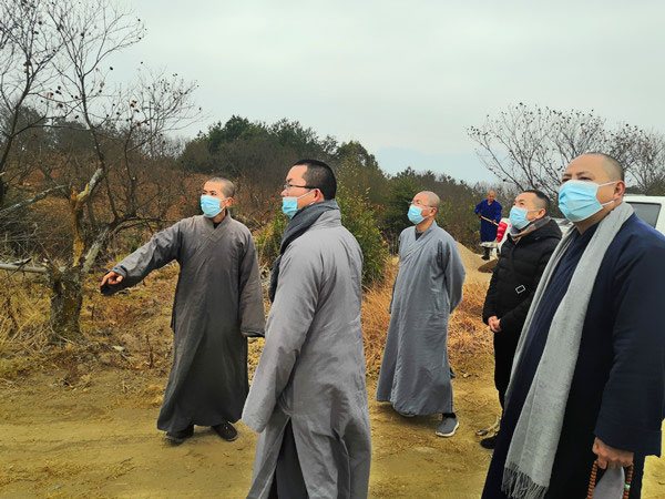 佛教-福建泰宁佛教协会走访慰问偏远寺院 深入检查防疫、防火、防盗、防寒工作