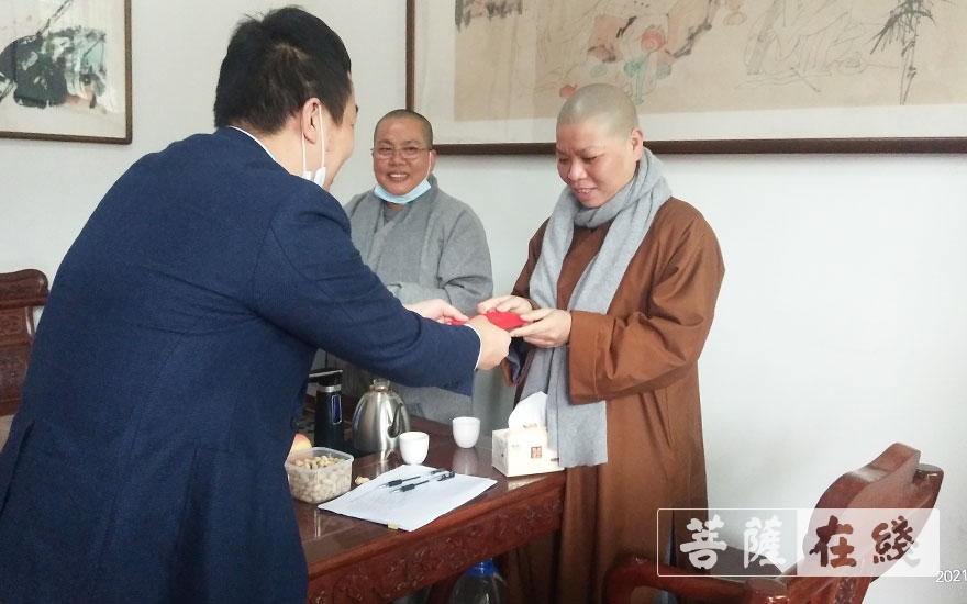 宁德-福州开元志业文教慈善基金会配合有关部门慰问宁德地区困难宗教界人士