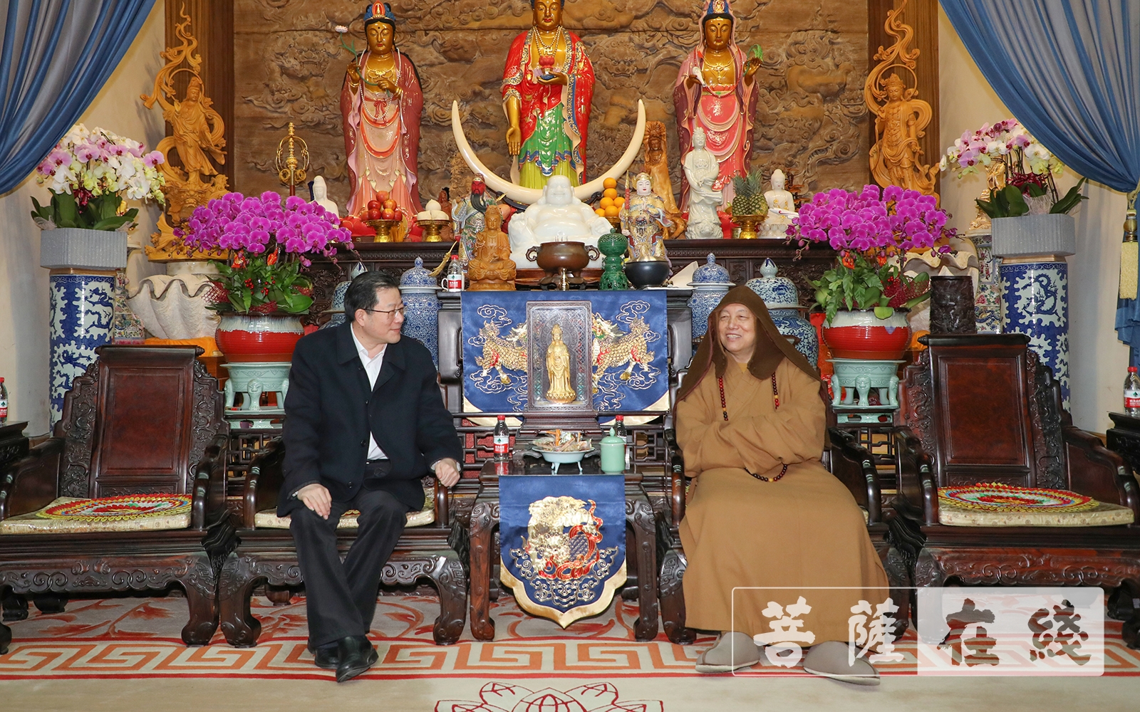 佛教-舟山市政协主席王伟一行前往普陀山慰问道慈大和尚