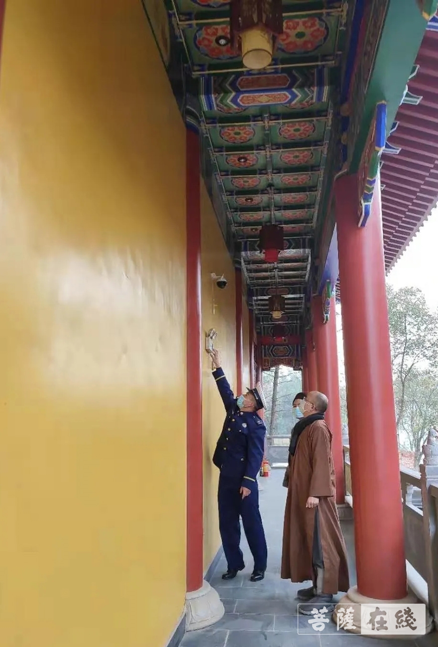 消防-接引寺开展春节前夕消防安全隐患大排查及消防演练