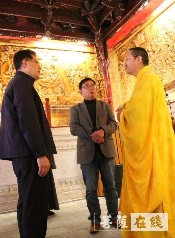 崇圣寺-柬埔寨王国驻昆总领事叶伟罗参拜大理崇圣寺