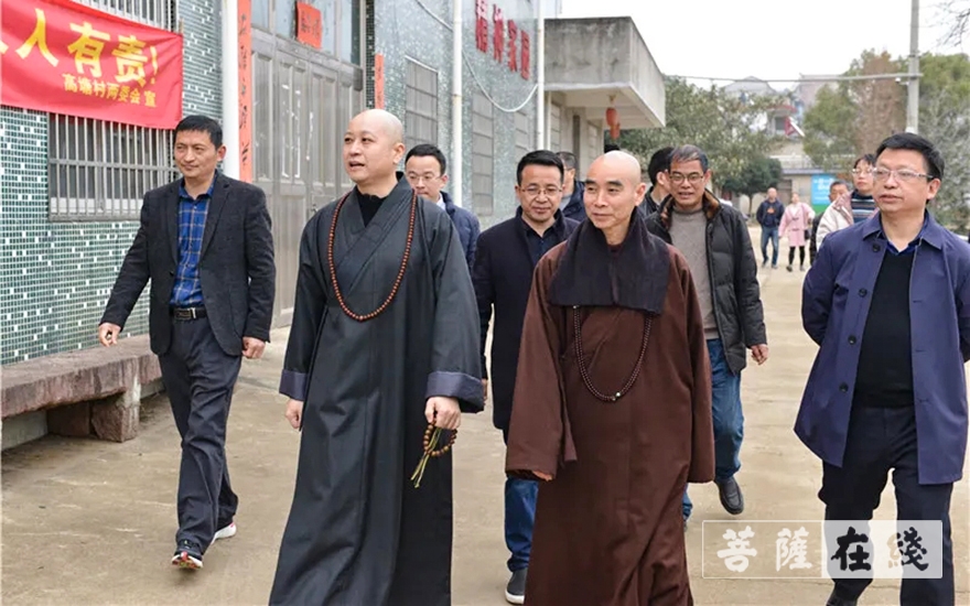 佛教-宁波市佛教协会一行赴宁海县岔路镇高塘村开展助力脱贫攻坚工作