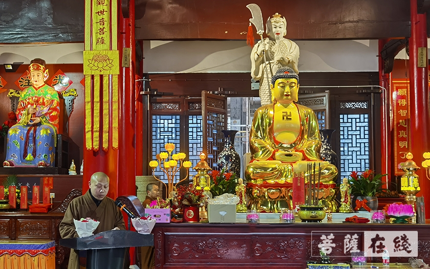 上虞-绍兴市上虞区通泽寺开展公益日活动