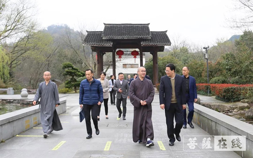 时政-安徽省民宗委调研团赴杭州佛学院调研考察