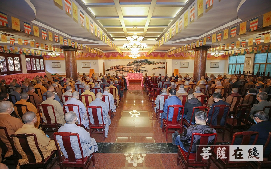 佛教-普陀山佛教协会召开全山执事学习会学习“两会”精神