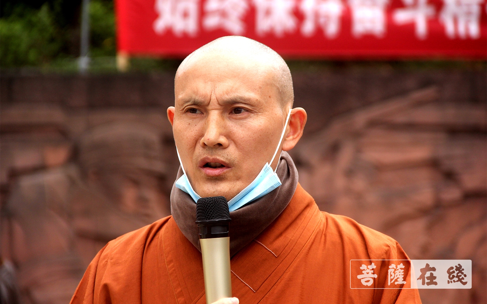 时政-遂宁广德寺开展清明祭英烈活动