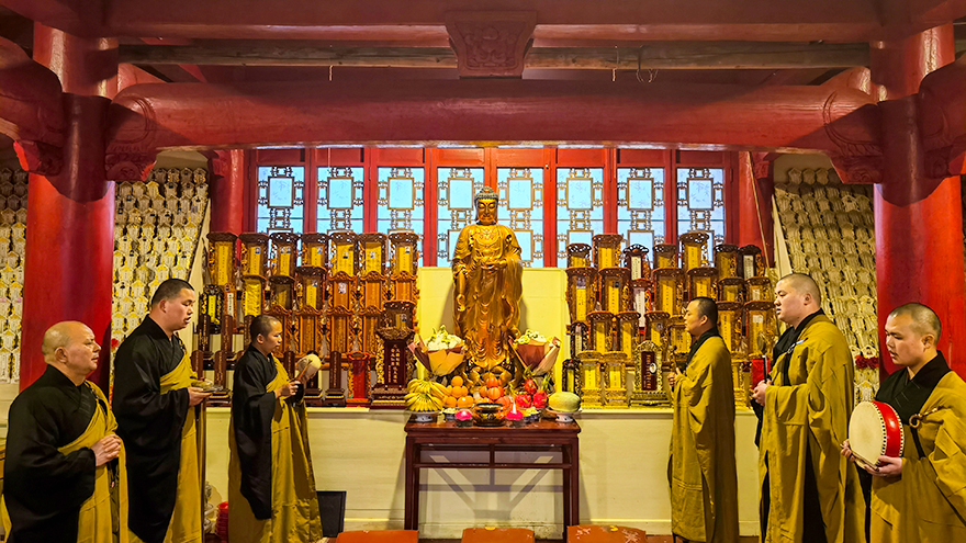 雪窦山-雪窦山资圣禅寺举行清明扫塔礼祖法会