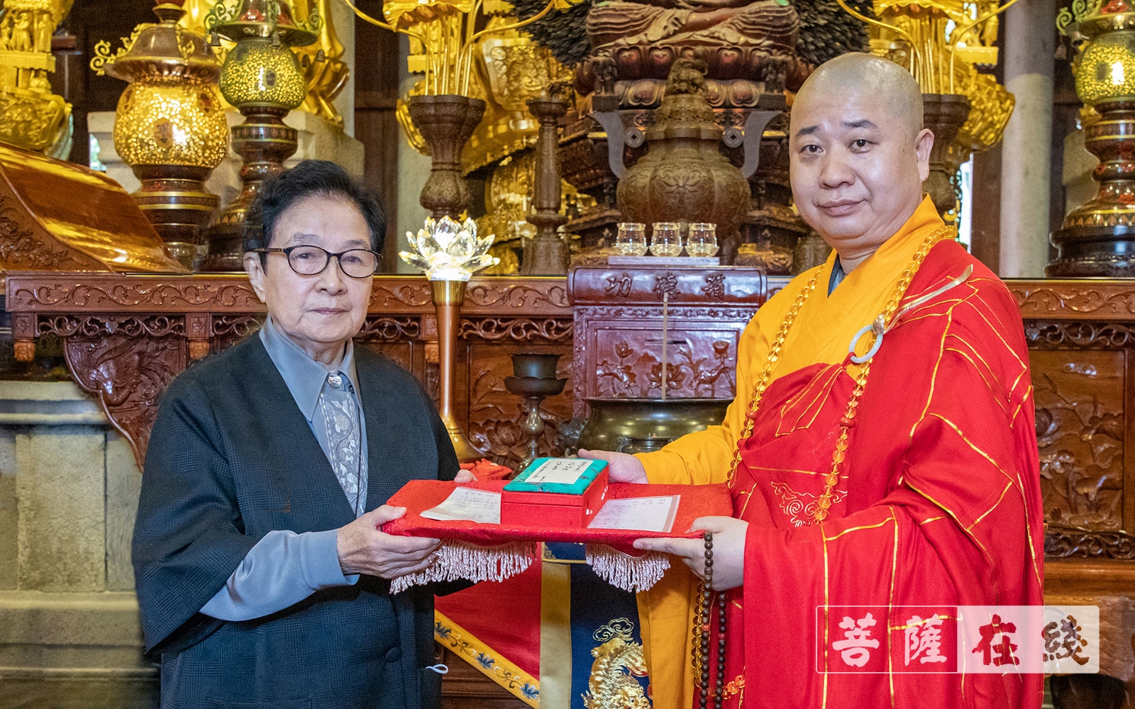 谷建芬-由则悟法师作词、谷建芬谱曲的《慈悲的力量》在南普陀寺正式交接