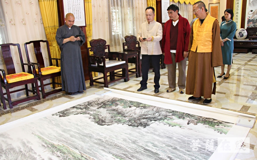 崇圣寺-著名书画家杜建民向大理崇圣寺捐赠书画作品
