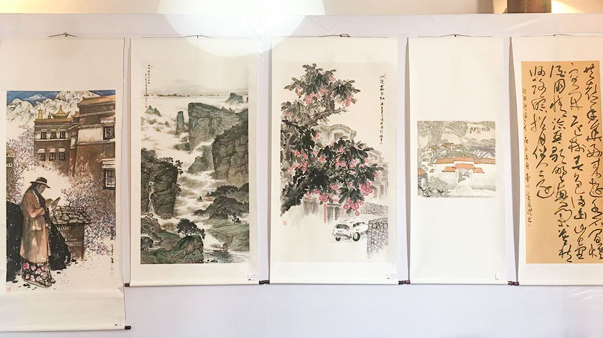 开元寺-助力世遗大会举办 百余件书画影作品在福州开元寺展出