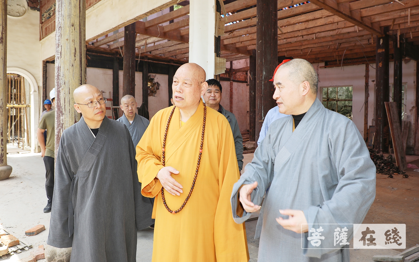 佛教-普陀山佛教协会会长道慈大和尚一行赴宝陀讲寺、宗风馆等检查安全工作