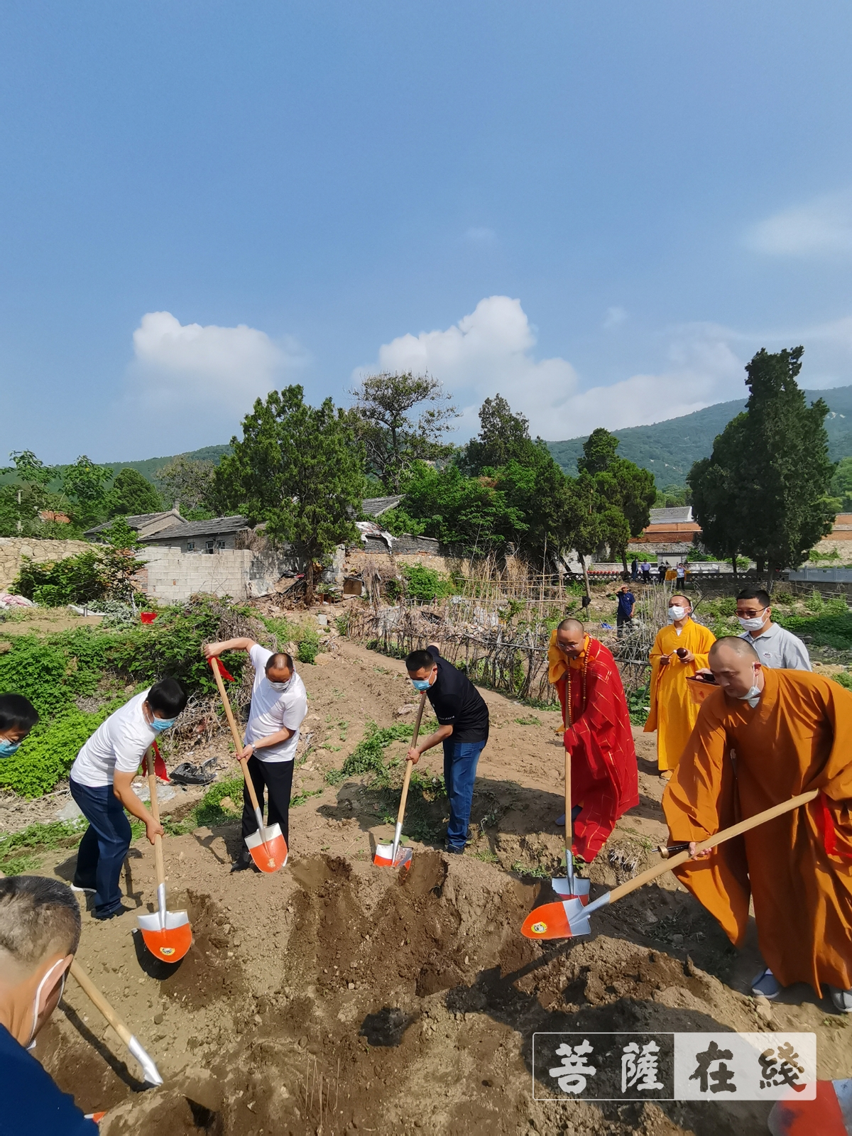 普照寺-泰山普照寺举行荷花荡复建工程开工仪式