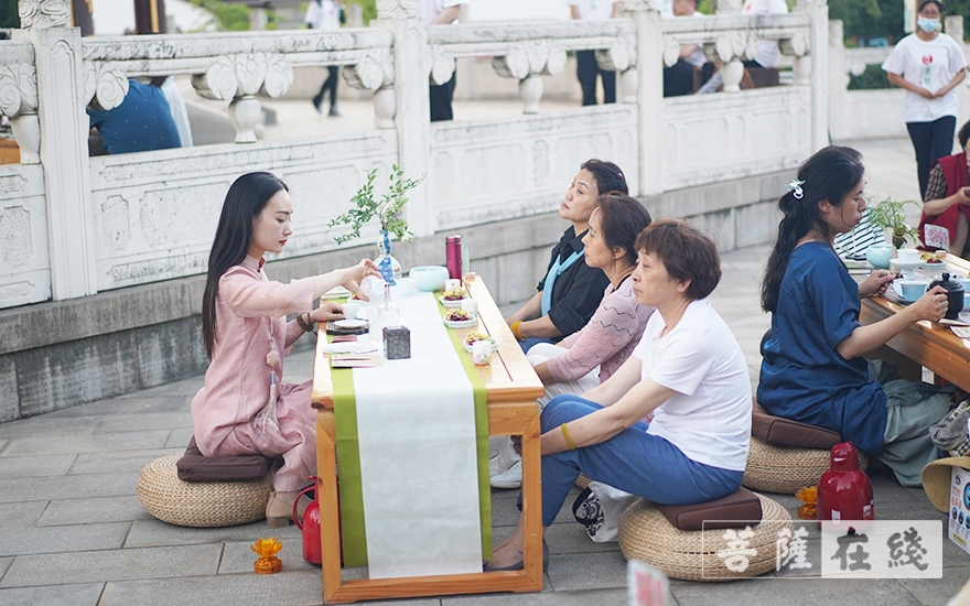 佛教-太仓同觉寺举行首届栀觉茶会