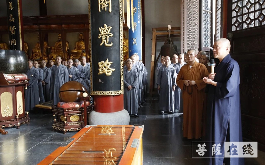 师生一行前往安吉北天目灵峰讲寺参访交流,受到灵峰讲寺方丈慈满法师