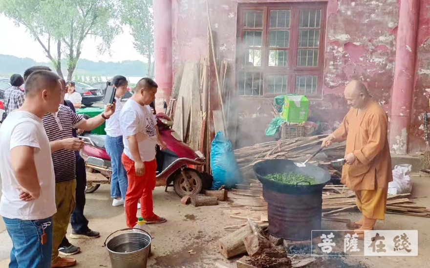 佛教-湖南省佛教协会副会长明良法师一行前往湘阴法华古寺考察