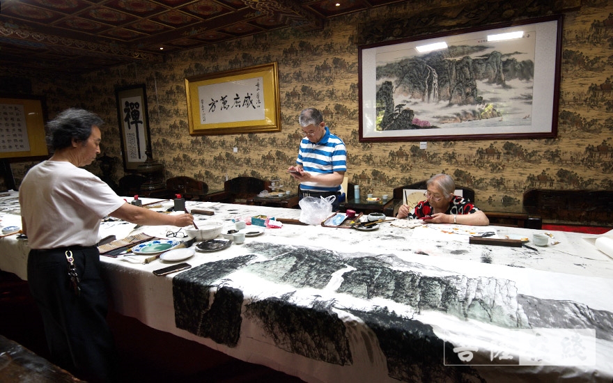 文化-北京白瀑寺书画院举行庆祝建党百年画展