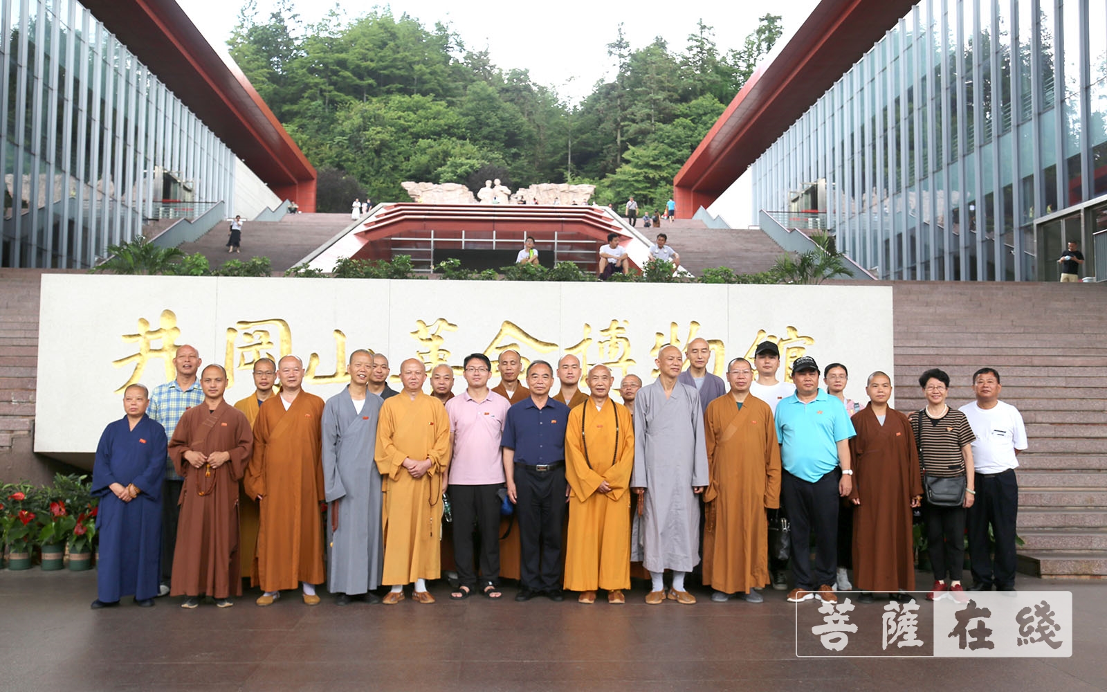 佛教-赣州市佛教界在吉安举行党史教育活动