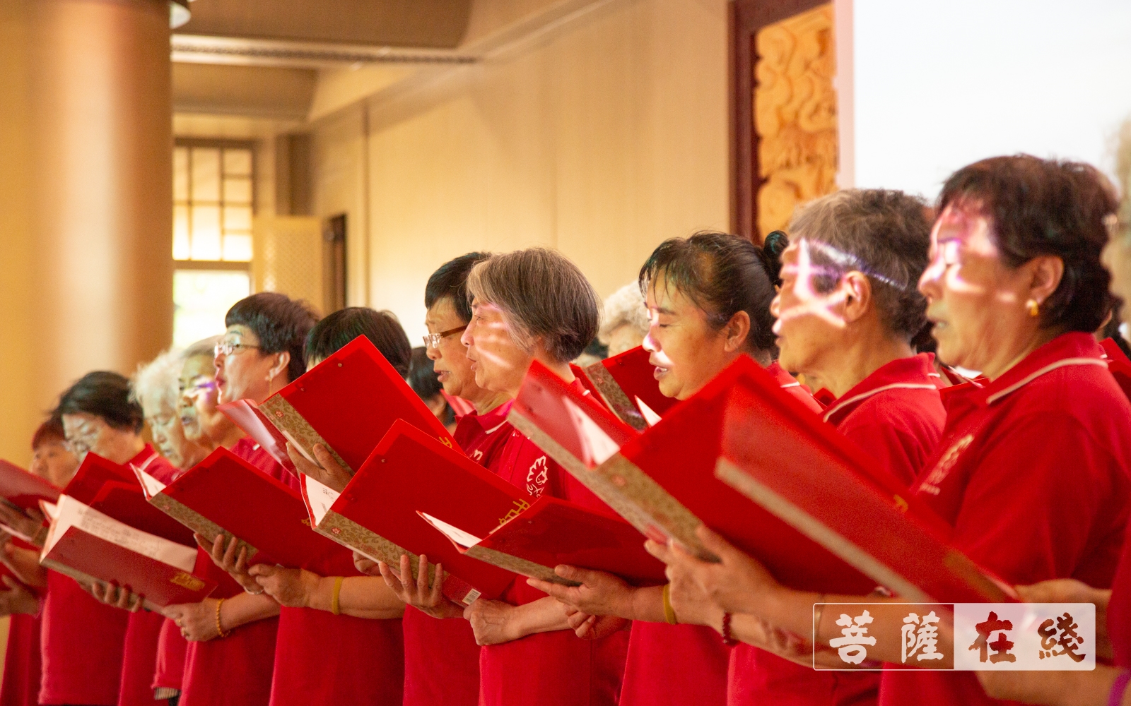 佛教-同心向党 致敬百年——泰兴佛教界举办庆祝建党100周年主题活动
