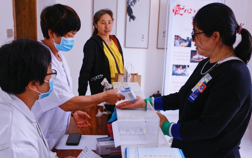 艺术-​看直播、学四史、办义诊、爱国艺术展！曹洞佛学院庆祝建党100周年