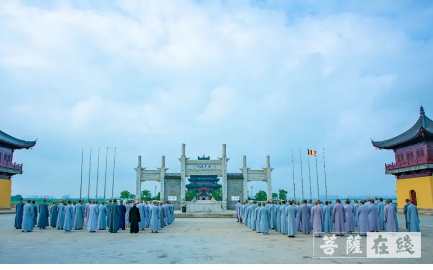 中国共产党-江苏佛学院寒山学院升国旗、观盛会庆祝中国共产党成立100周年