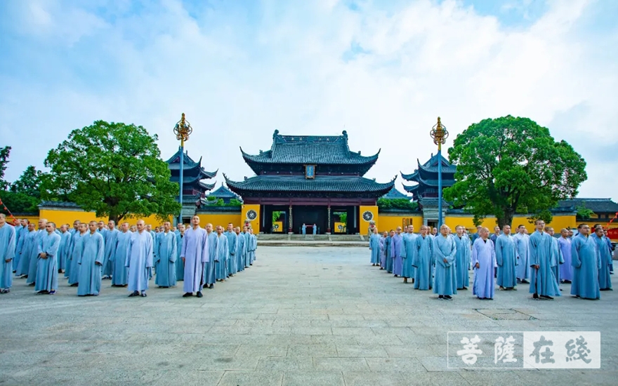 中国共产党-江苏佛学院寒山学院升国旗、观盛会庆祝中国共产党成立100周年