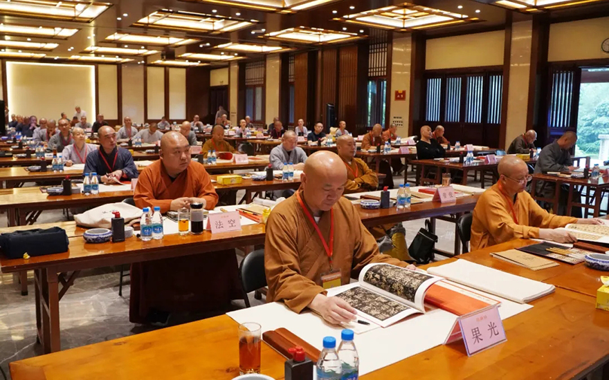 佛教-江苏省缘源书画院2021年第二期书画艺术研修班在苏州寒山寺开班
