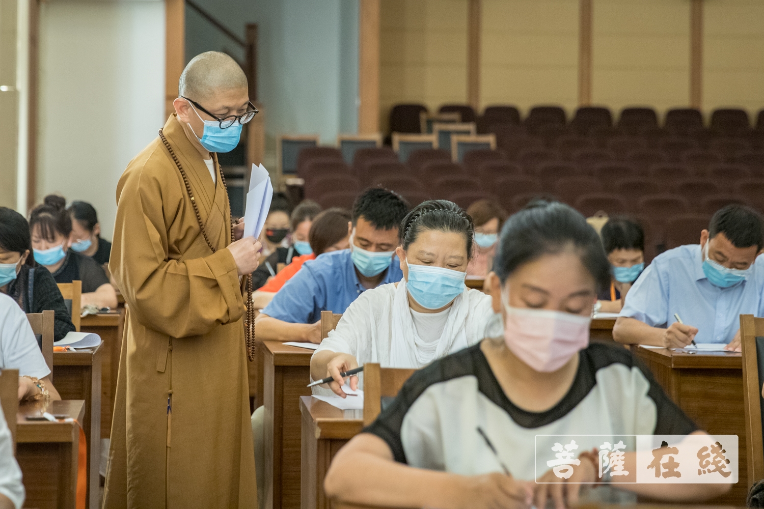 摄影-中国佛学院普陀山学院2021年第五期居士教育招生考试圆满