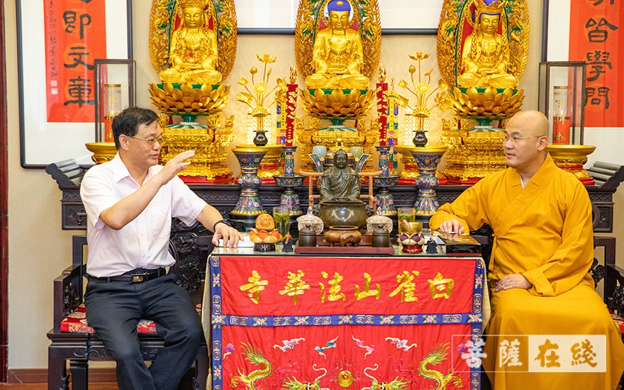 法华寺-江苏省人大民族宗教侨务委员会一行前往湖州法华寺考察