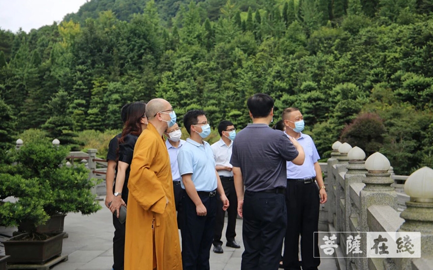 云门寺-广东省委统战部一行调研云门寺及广东佛学院云门学院