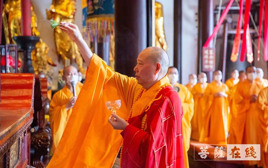 慈善-上海玉佛禅寺向郑州灾区捐款200万元
