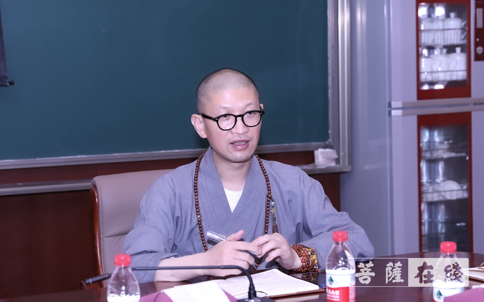 普陀山-中国佛学院普陀山学院召开防台防汛工作会议