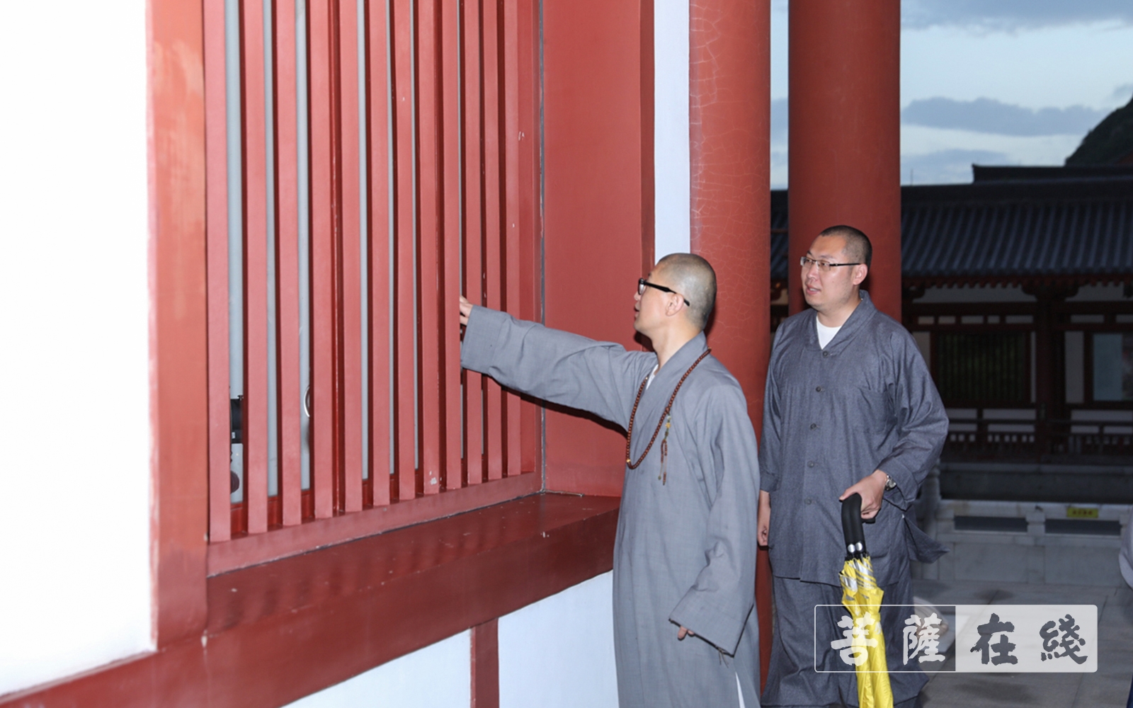 普陀山-中国佛学院普陀山学院召开防台防汛工作会议