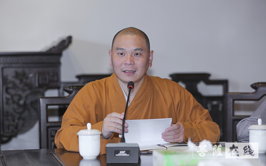 普陀山-普陀山佛教协会召开全山寺院（单位）六月十九香会期安全防疫暨抗台防汛工作会