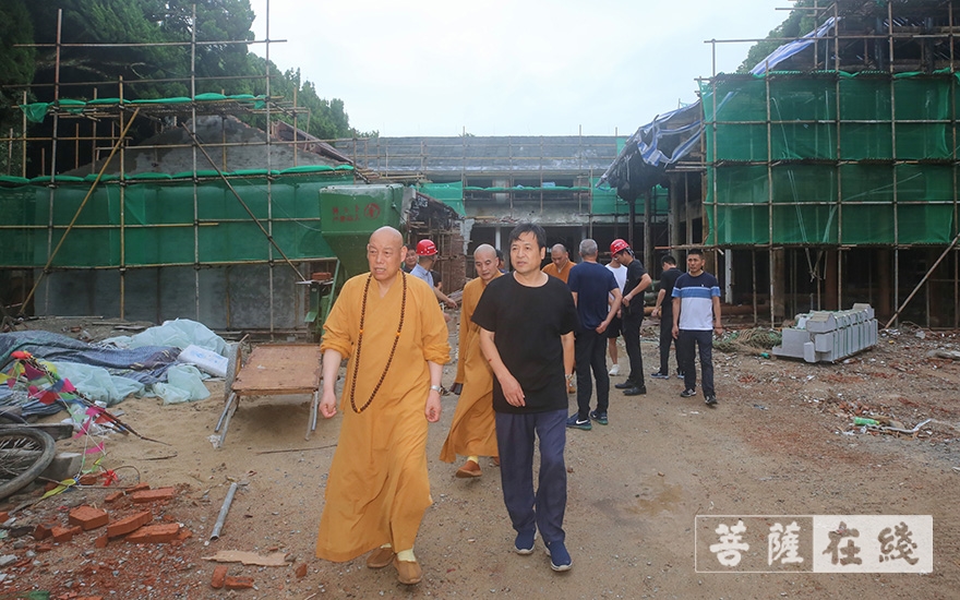 普陀山-普陀山佛教协会召开全山寺院（单位）六月十九香会期安全防疫暨抗台防汛工作会