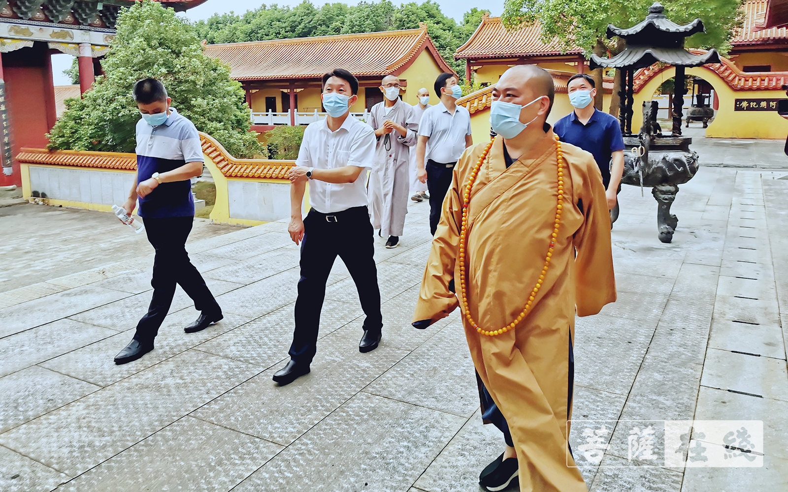 岳阳市湘阴县委副书记彭明一行调研南泉寺