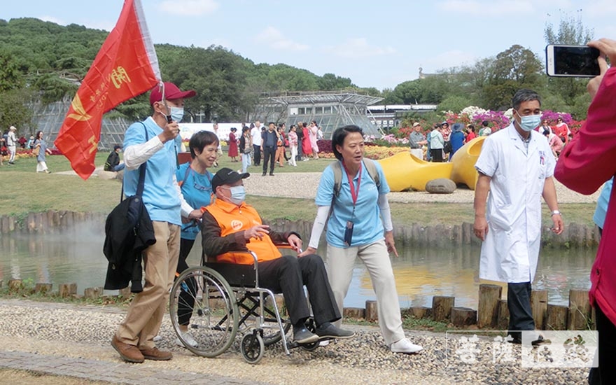 开原-无锡市开原寺开展“九九重阳节·浓浓敬老情”公益系列活动