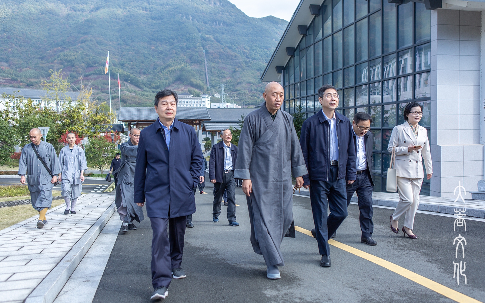 摄影培训-“同心讲坛”开班仪式暨第一期专题班培训在浙江佛学院举行