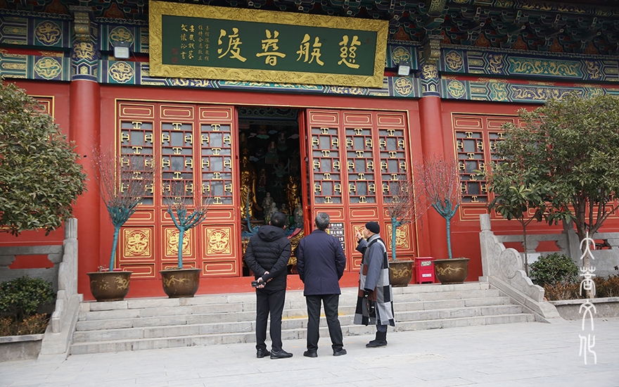 疫情-徐州泉山区委统战部长一行检查泰山寺疫情安全工作