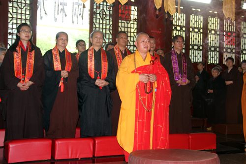 上饶东岳护国寺举行第二十一届水陆法会之熏坛洒净仪式